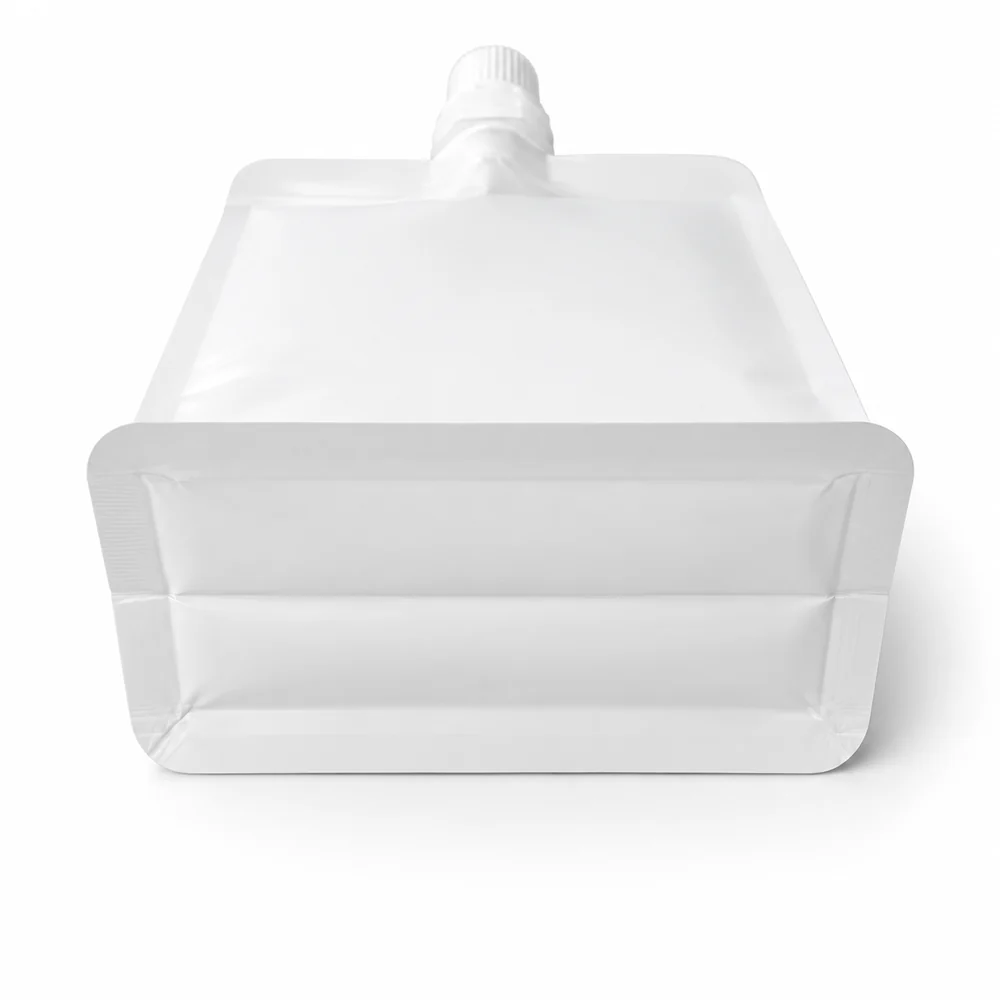 Flat bottom spout pouch box bottom gusset detail for stable shelf display